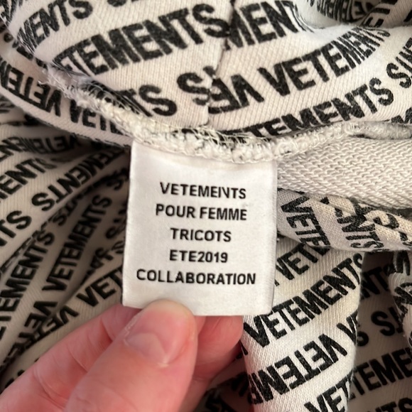 Women’s hoody. - Picture 6 of 11